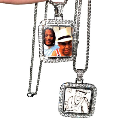 Rotating Square Chain