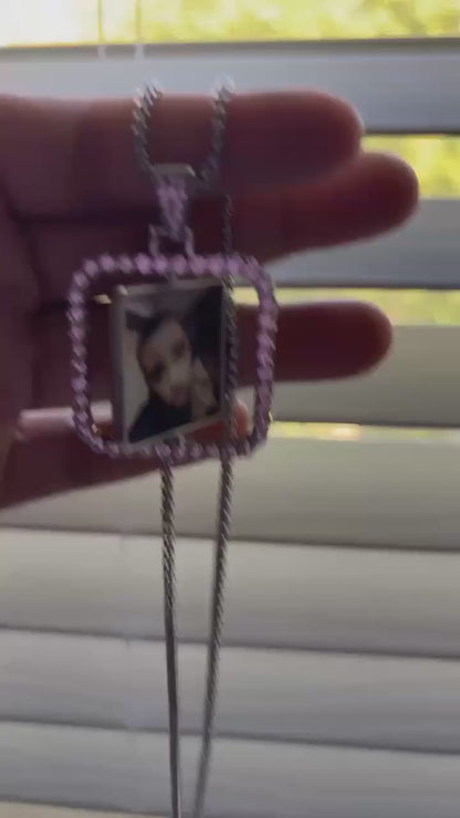 Rotating Square Chain